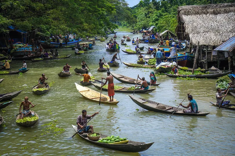 আটঘরের নৌকার হাট