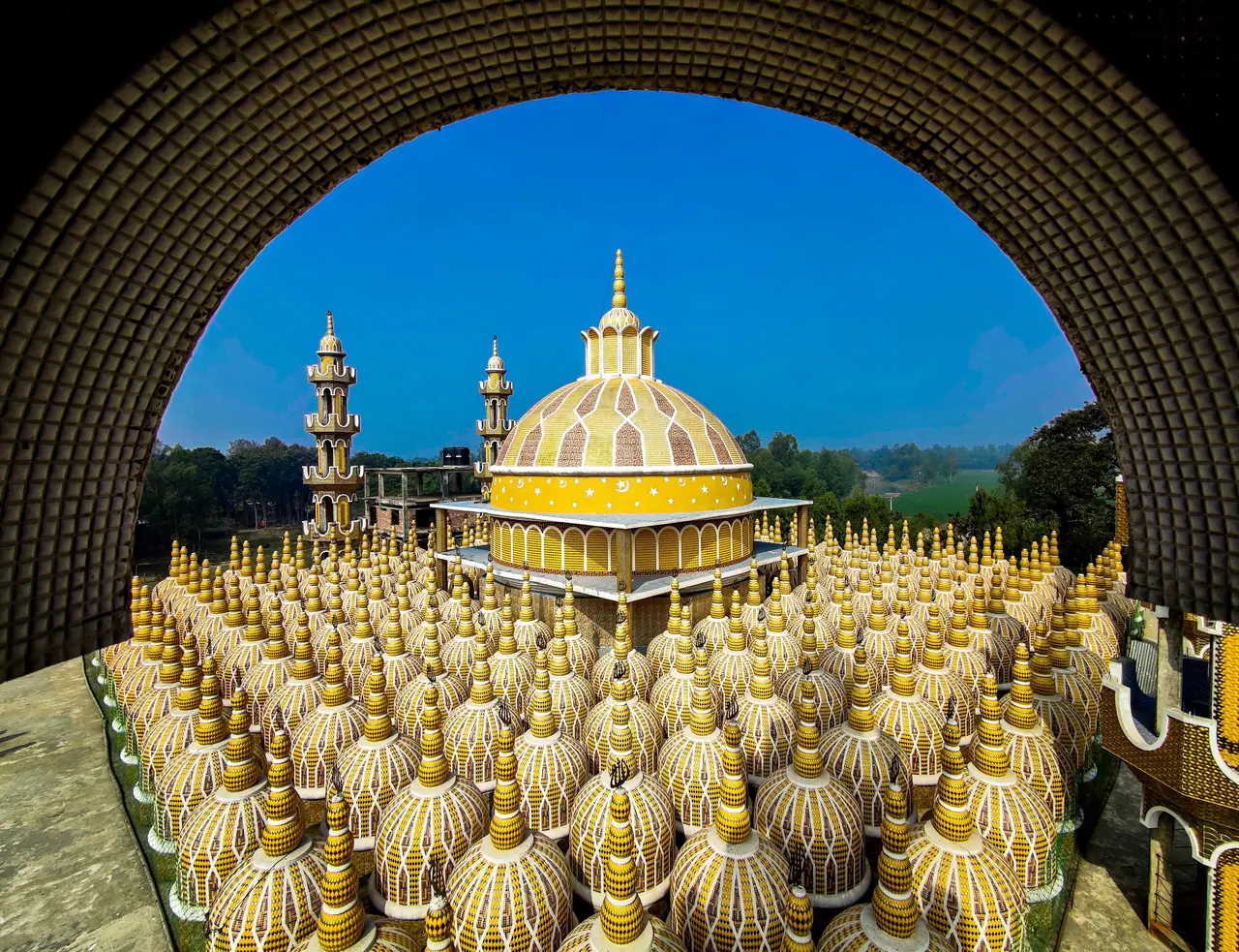 Hemnagar Zamindar Bari (Porir Dalan)
