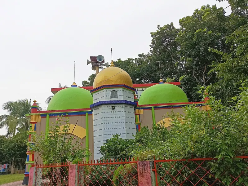ঠাকুরপুর জামে মসজিদ (জিনের মসজিদ)
