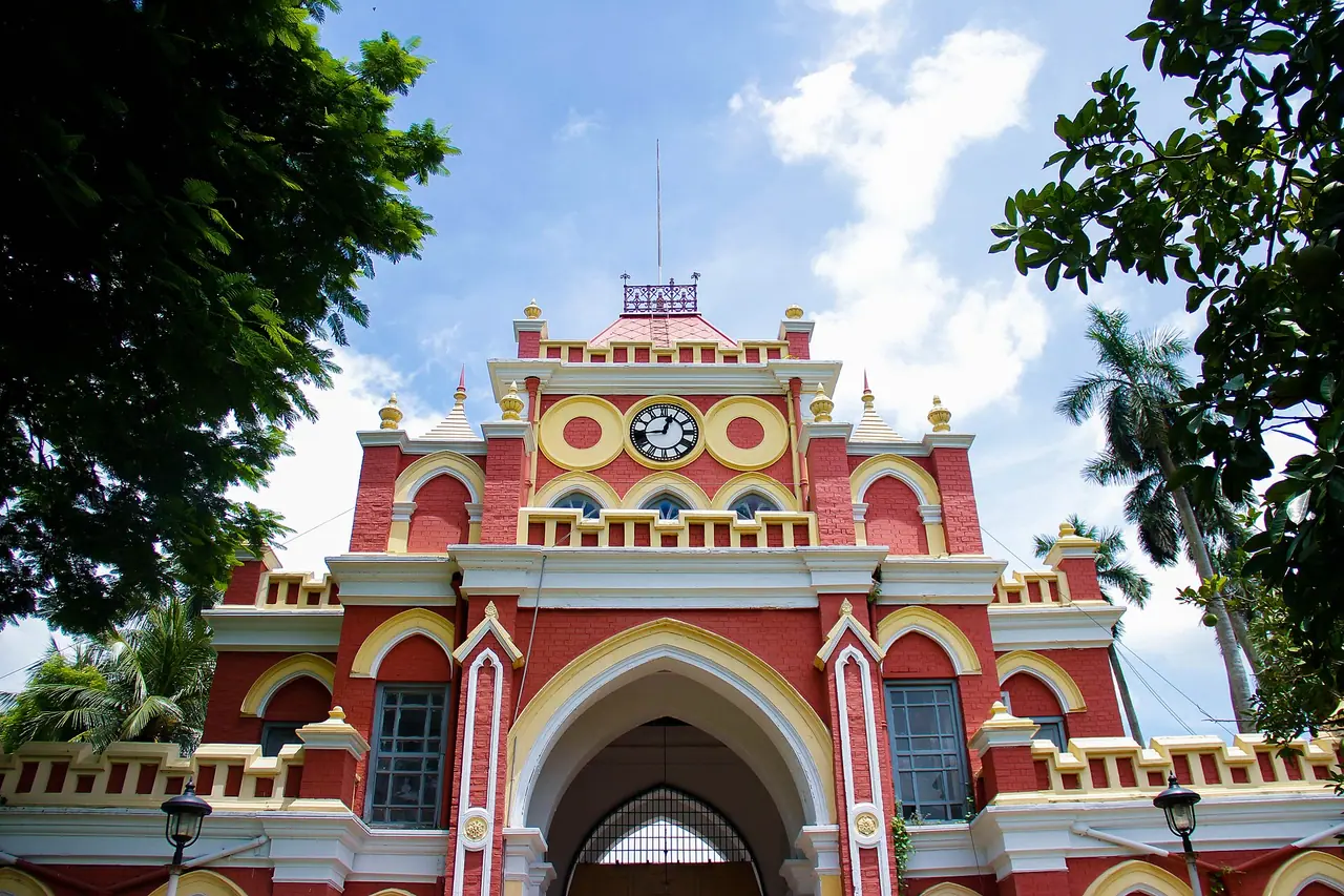 Uttara Gonobhaban (Dighapatia Palace)
