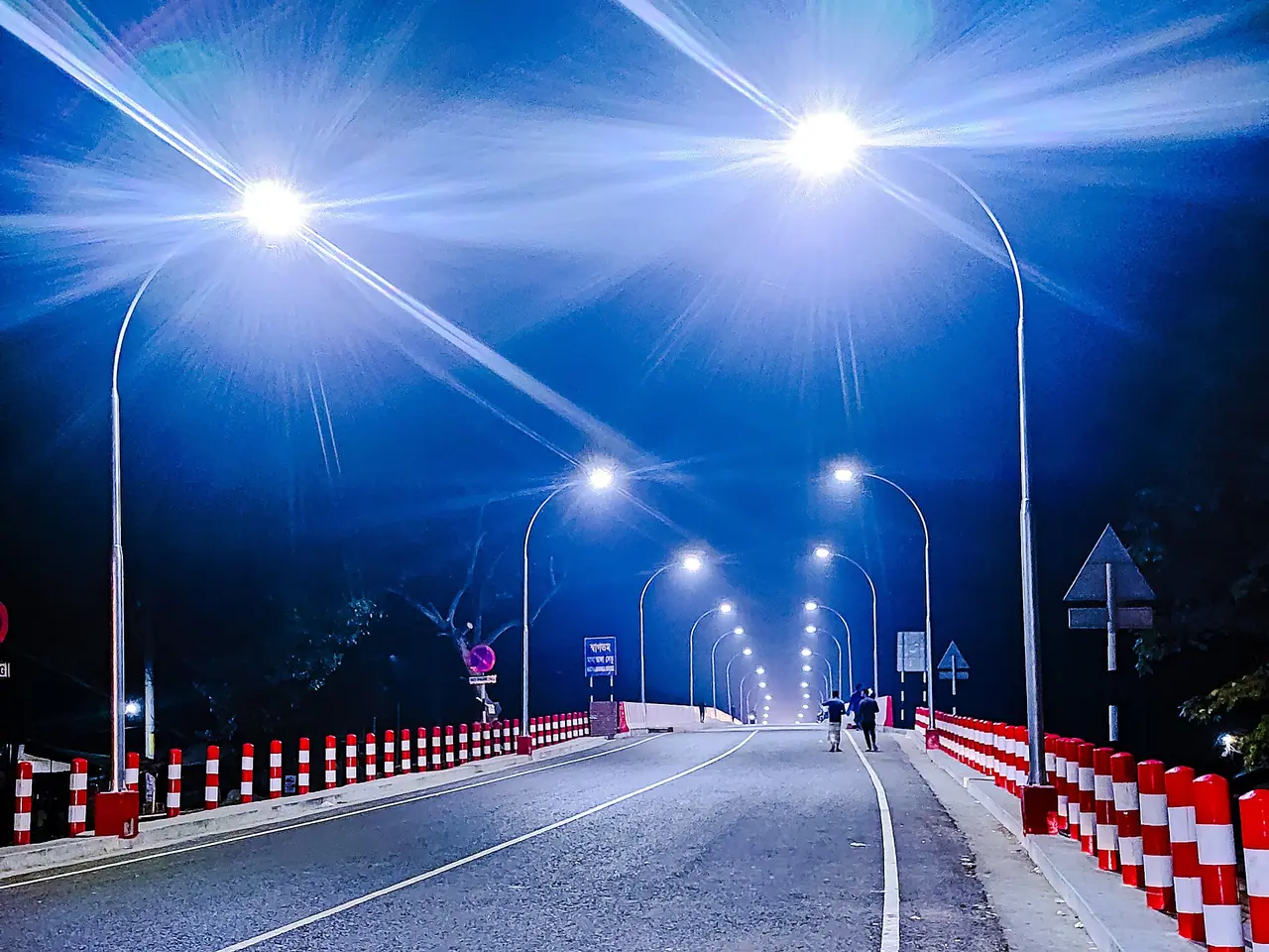 মাথাভাঙ্গা নদীর পাড়