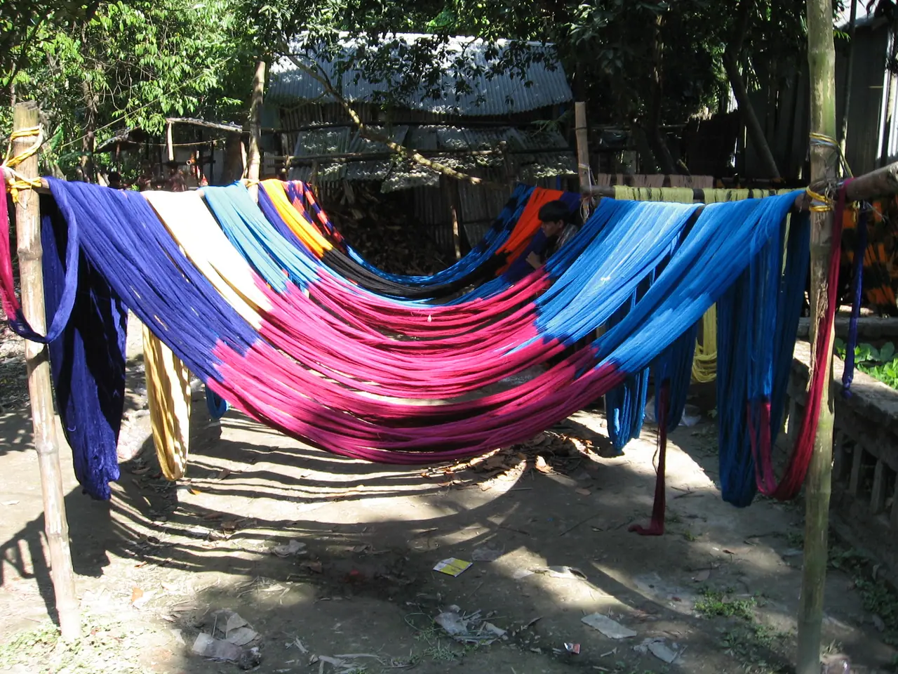 টাঙ্গাইল তাঁতের শাড়ি