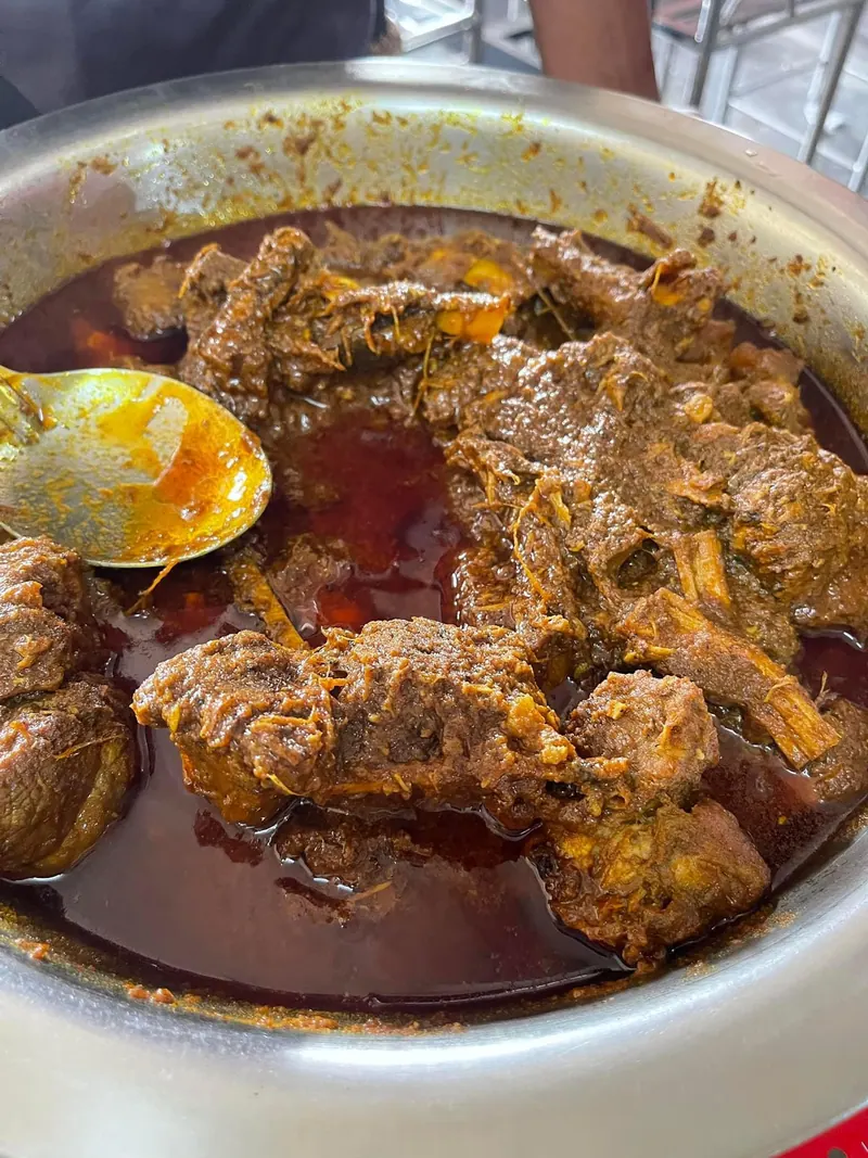 চুইঝাল দিয়ে খাসির মাংস
