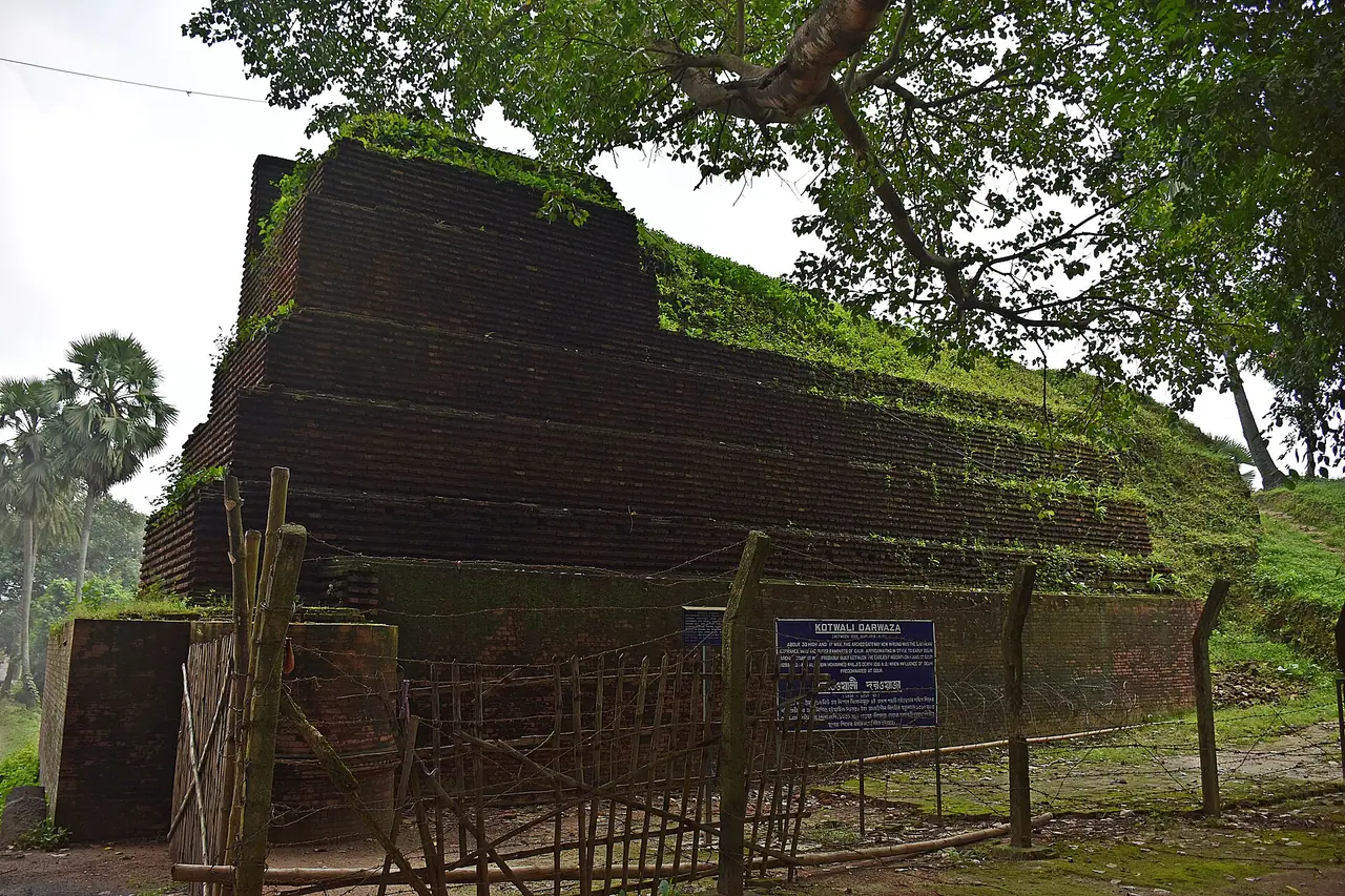 কোতোয়ালি দরজা
