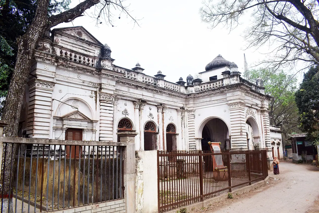 মুক্তাগাছা জমিদার বাড়ি